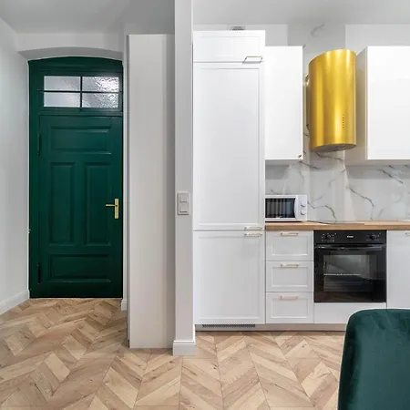 Апартаменты Golden Circles *