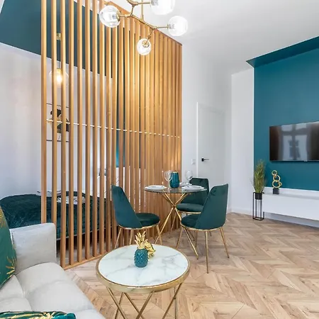 Golden Circles * Познань