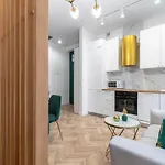 Apartment Golden Circles Poznan