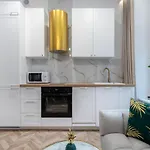 Golden Circles Apartment Poznan