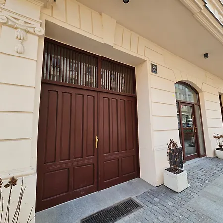 Golden Circles Apartment Poznan